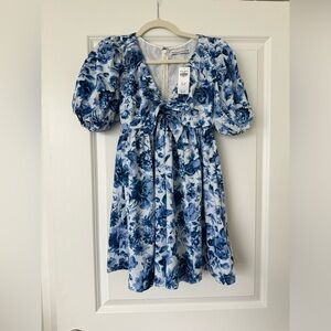Abercrombie & Fitch NWT Blue Floral Mini Poplin Dress XXS Petite